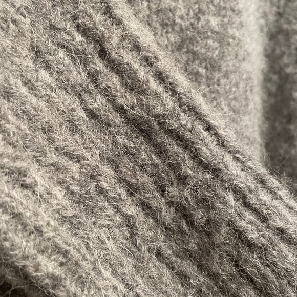 Point Sur S Gray Wool Blend Sweater | Merino & Alpaca Fuzzy Knit Minimalist $150 - Picture 3 of 8